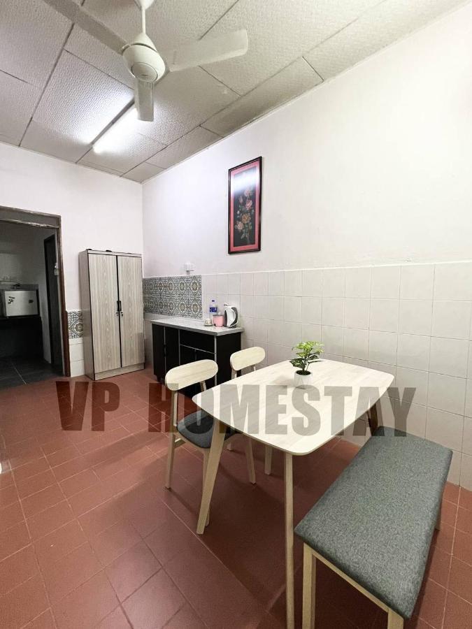 Vp Homestay - Malay Only Ipoh Dış mekan fotoğraf
